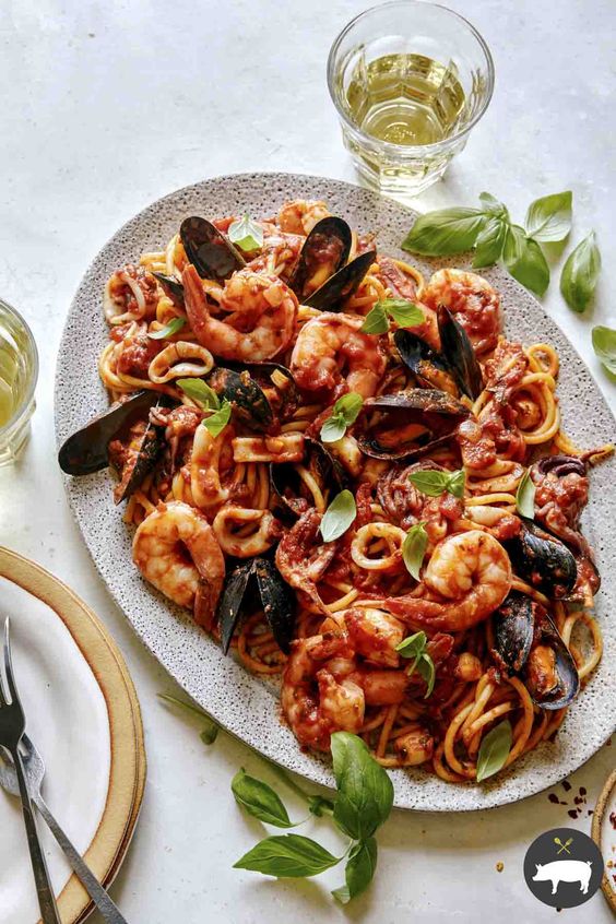 Pasta me Fruta Deti /Pasta with Seafood