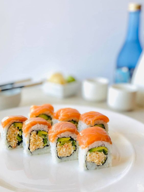 ALASKA ROLL (10 pcs)