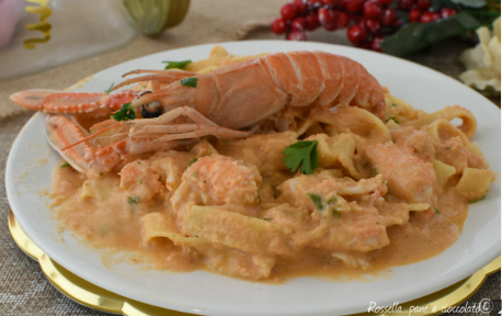 Tagliatele with scampi