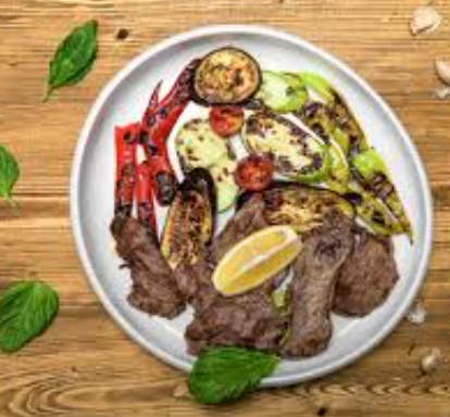 STEAK WITH VEGETABLE