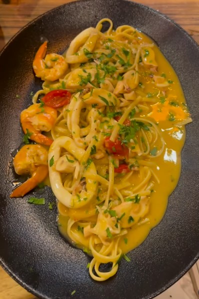  Linguini Seafood