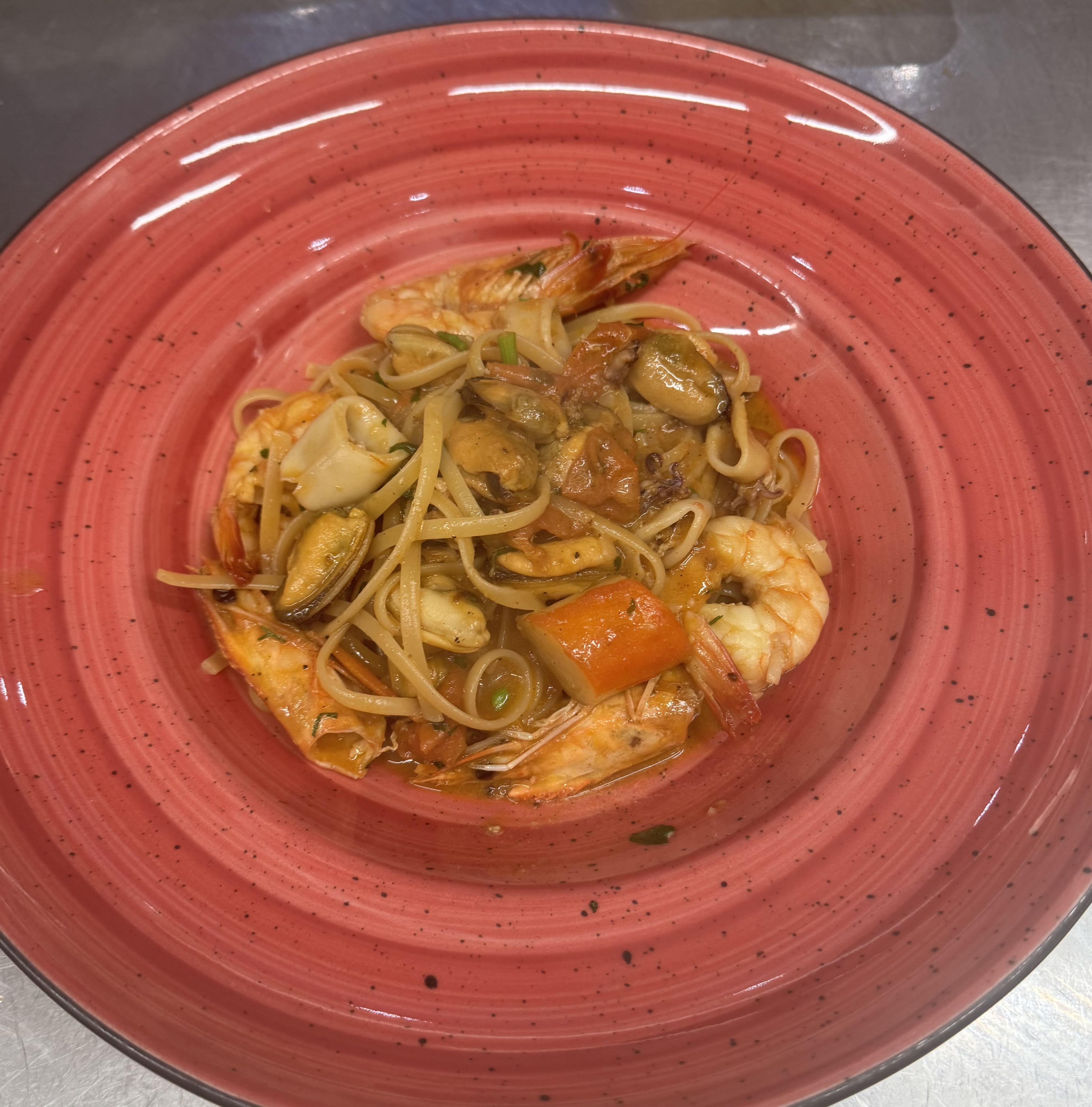 Seafood linguini