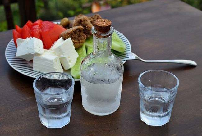 Raki shtëpie